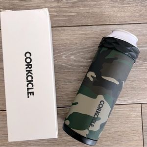 Corkcicle can cooler